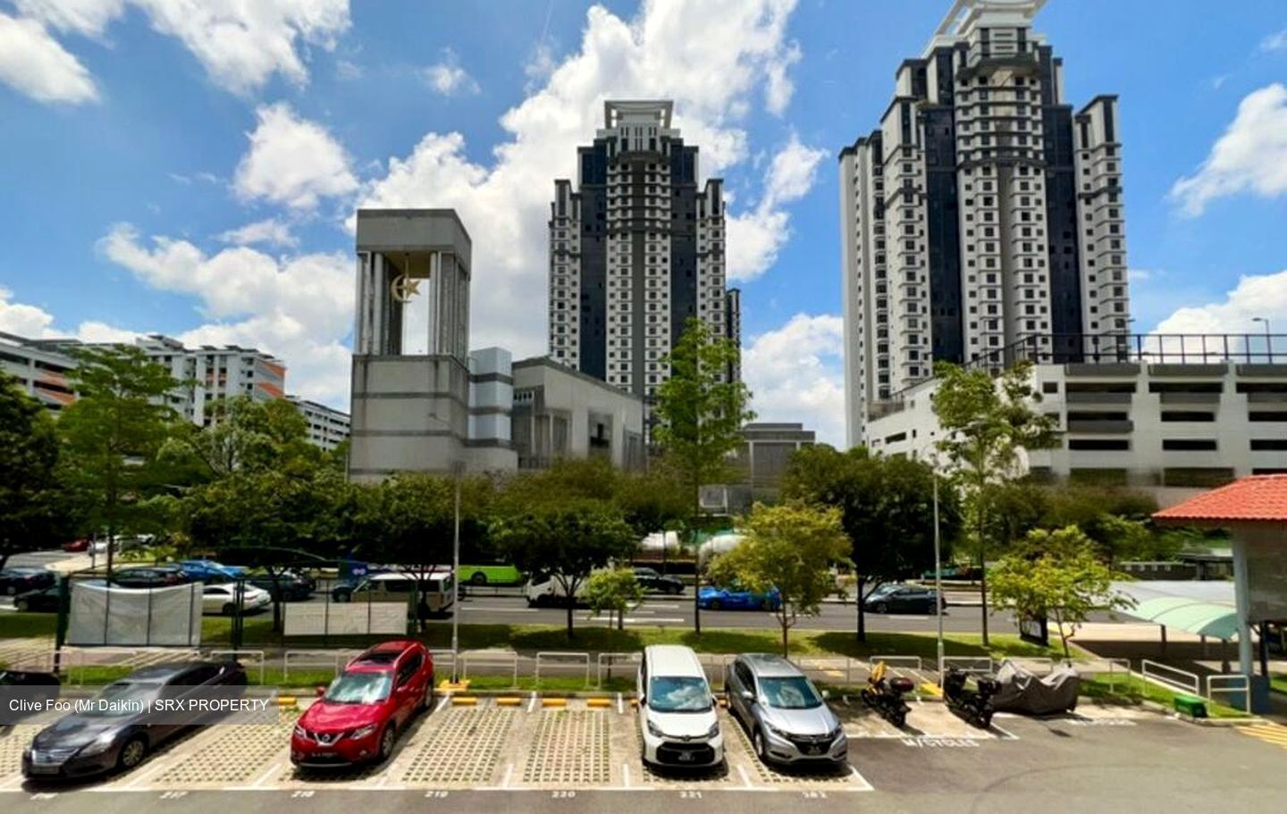 Blk 242 Gombak View (Bukit Batok), HDB 4 Rooms #459541351